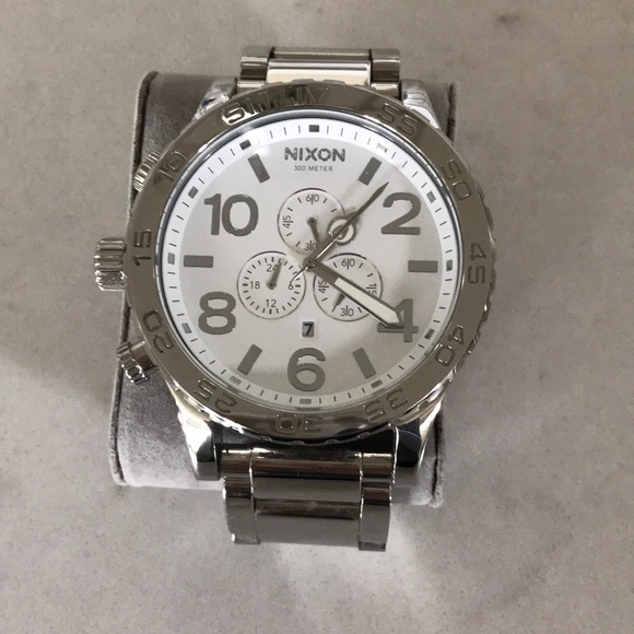 Nixon Watch